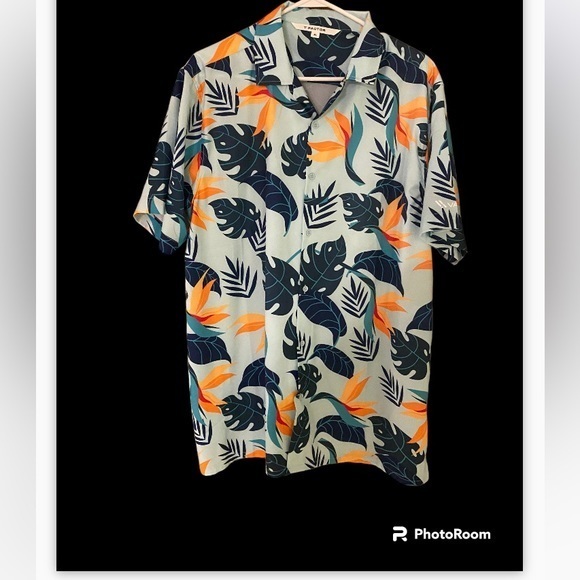 T-Factor Varonis Hawaiian shirt. Short sleeve, size extra large. - Picture 6 of 13